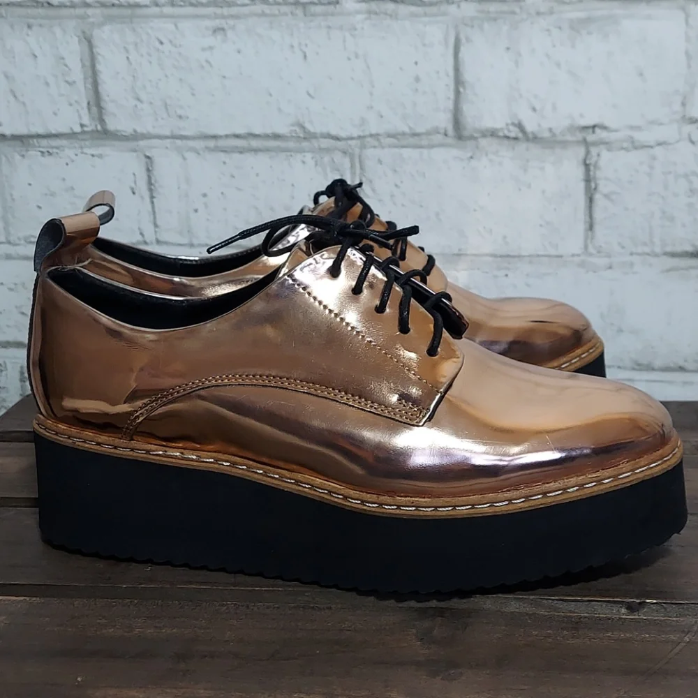 Shelly's London rose gold metallic platform loafer